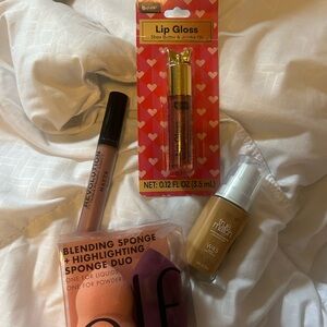 Assorted brand new make up bundle